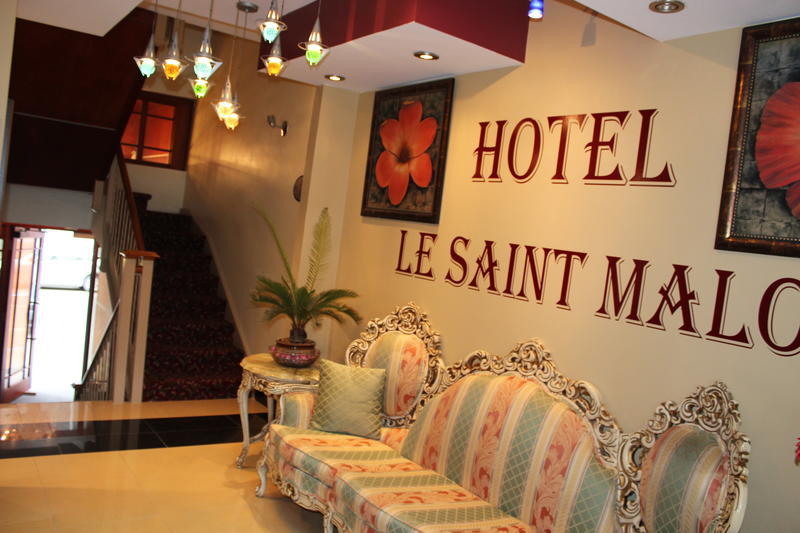 Hotel le Saint-Malo  0