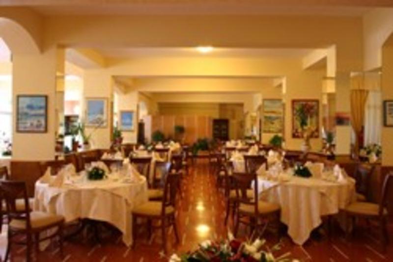 La Bussola Hotel Restaurant  3