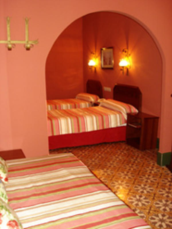 Hotel Abanico  3