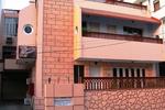 Karan's Guesthouse - Image 1