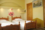 Leaganul Bucovinei Suceava Guesthouse - Image 9