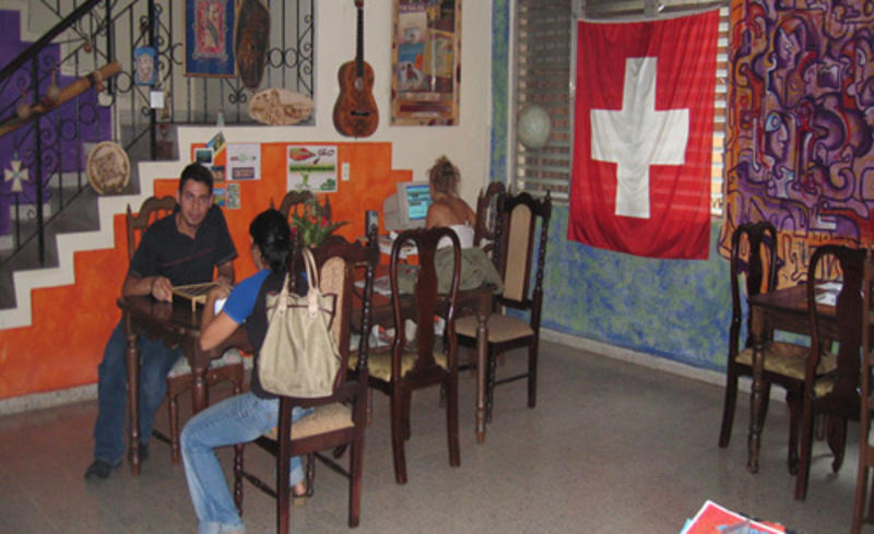 Tamarindo Hostel  2