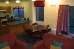 YHA Queenstown Lakefront - Image 10