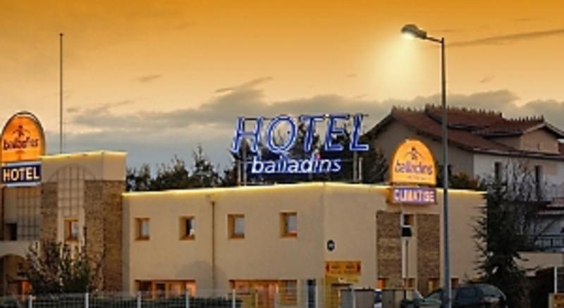 Hotel Balladins Confort de Beziers  0