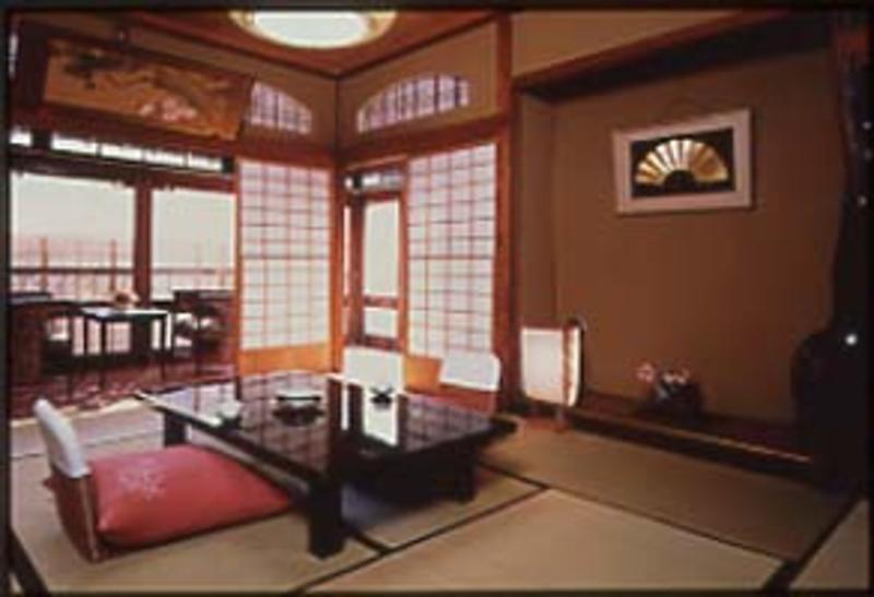Kurhaus Ishibashi Ryokan  3