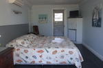 Bush Village Budget Cabins - Image 2