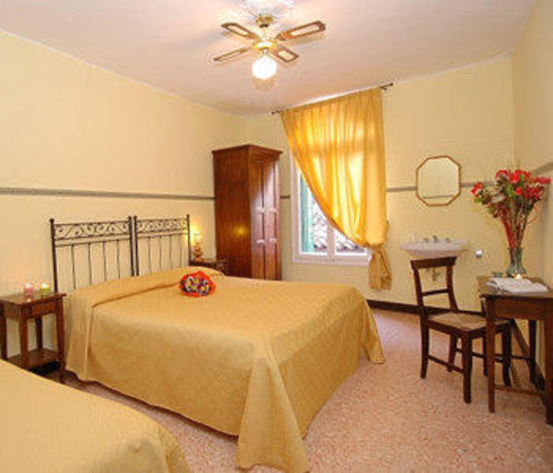 Hotel San Maurizio  0