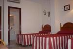 Hostal La Fuente - Image 2
