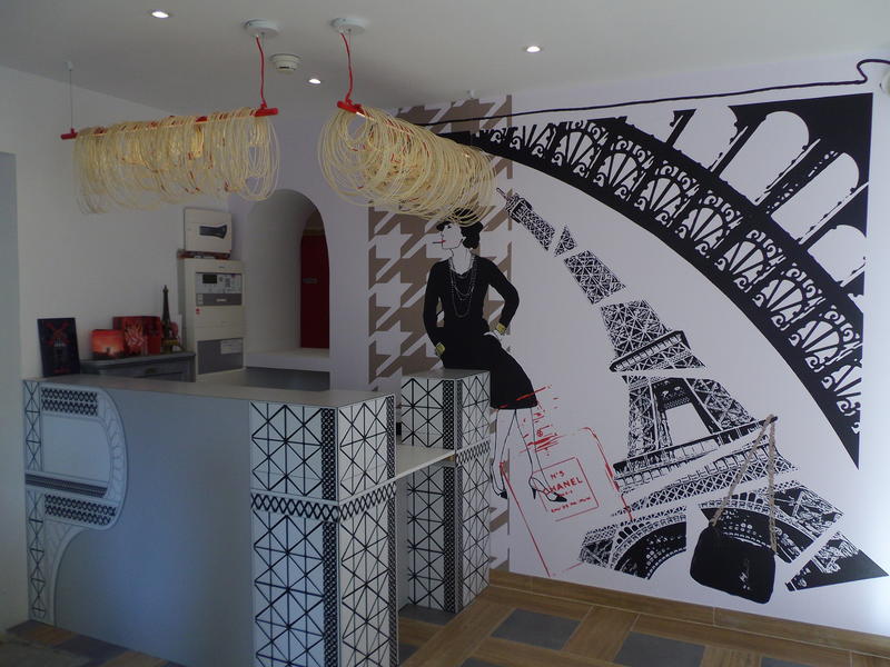 Perfect Hostel In Paris Best Hostel In France An