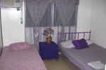 The Purple House International Backpackers' Hostel - Image 2