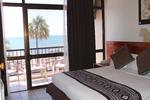 Smugglers Cove Beach Resort - Image 9