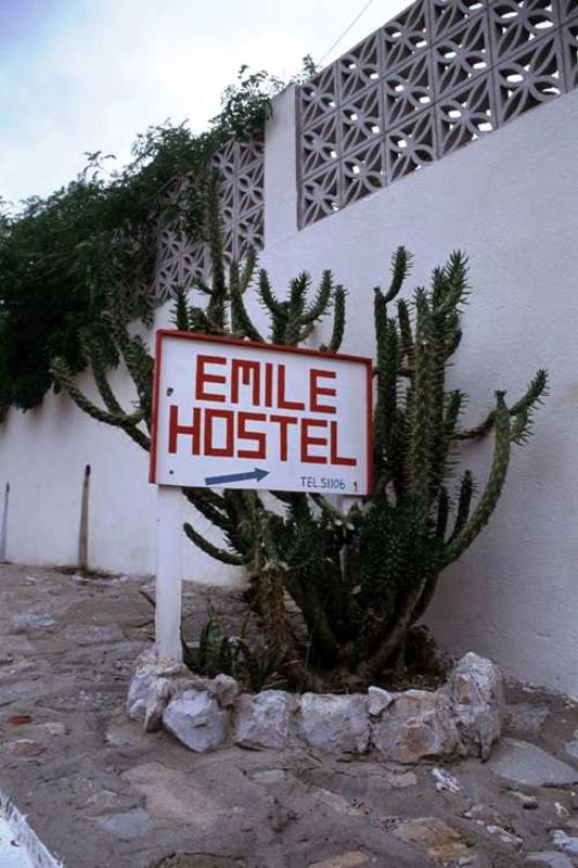 Emile Hostel  3