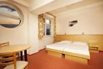 Extol Inn Youth Hostel - Image 4