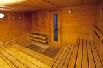 Extol Inn Youth Hostel - Image 10