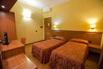 Hostel Beautiful 2 - Image 3