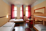 Three Little Pigs Hostel - Image 8