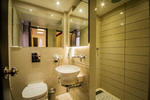 Hotel Grand Godwin - Image 10
