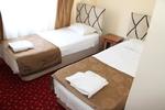 Paris Hotel & Hostel - Image 4