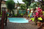 Nomads Backpackers - Image 3
