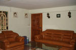 Rory's Pub And Guesthouse - Image 7