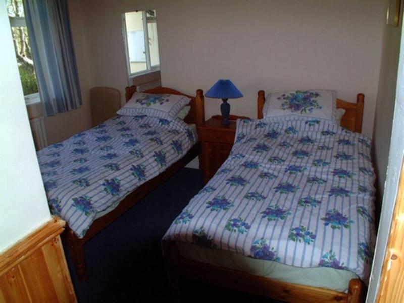 Aran Lodge Bed & Breakfast  2
