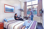 Melbourne Metro YHA - Image 8