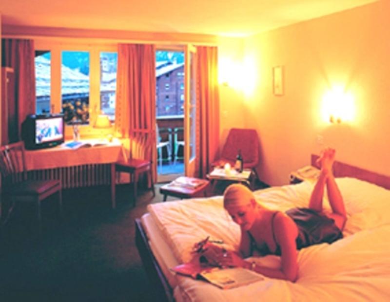 Hotel Alfa Zermatt  1