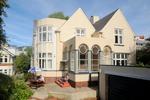 Manor House Backpackers - Image 2