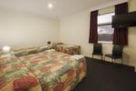 Miami Hotel Melbourne - Image 5