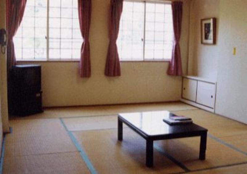 Matsuyama Youth Hostel  1