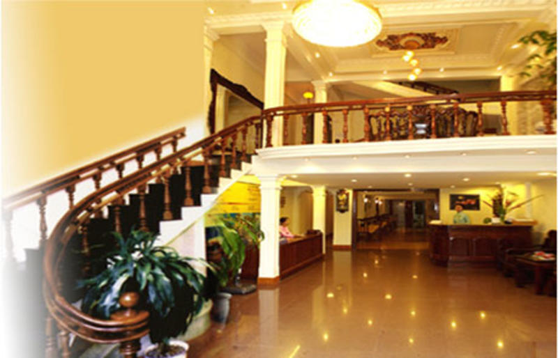 Truong Giang Hotel  3