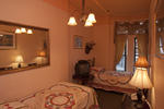 Chelsea Inn - Image 6