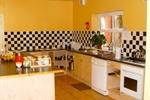 The Ritz Budget Accommodation - Image 5