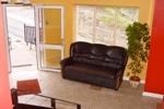 The Ritz Budget Accommodation - Image 6