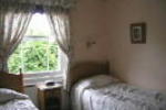 Gatwick Gable End Guest House - Image 4