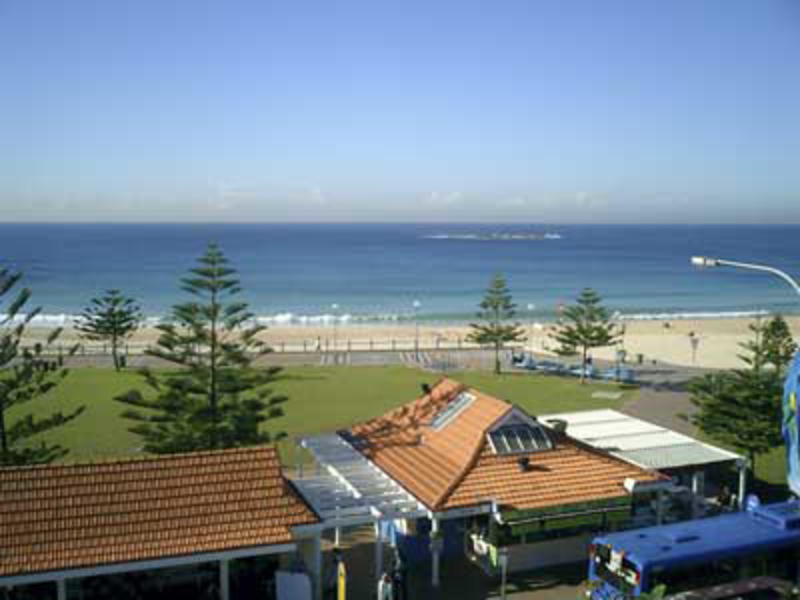 Surfside Coogee Beach Backpackers  1
