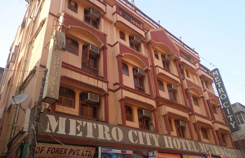 Hotel Metro City