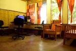Shoestrings Backpackers - Image 6