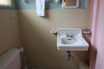 Travellers Inn - Image 10