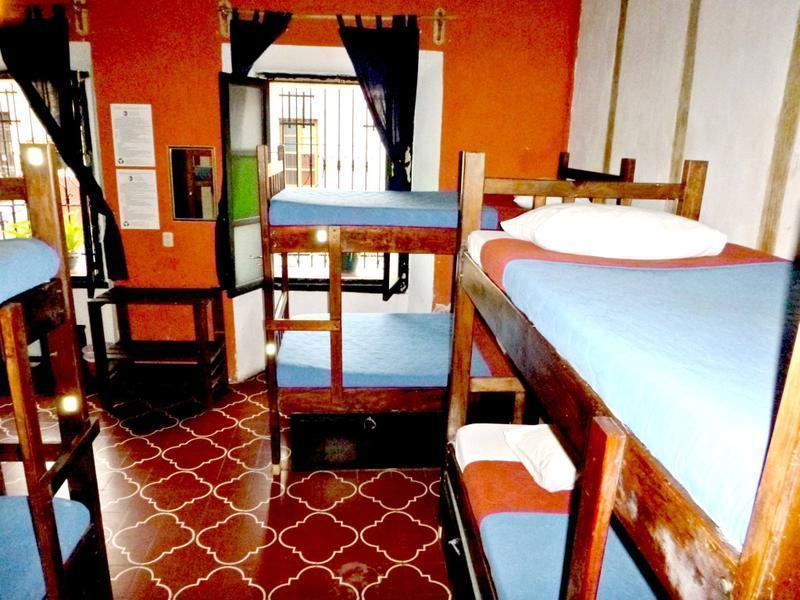 El Hostal: Image # 2
