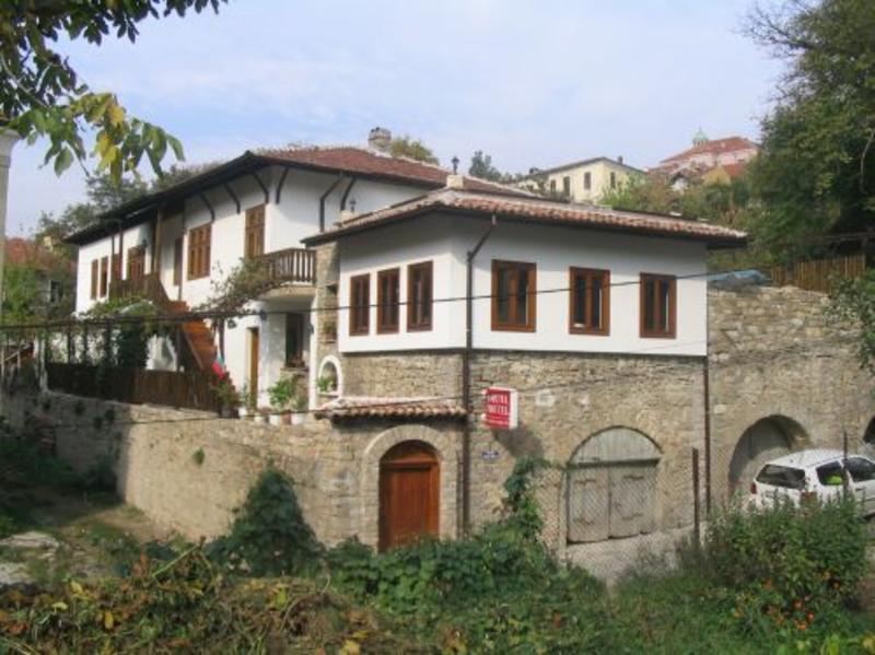 Hostel Mostel Veliko Tarnovo  0