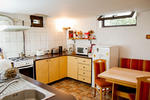 Friends Hostel Bucharest - Image 7