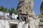 Yasin's Place Backpackers Cave Hotel