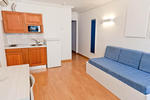 Tivoli Apartments - Image 9