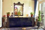 Embassy Hotel - Image 2