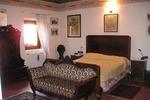 B&B James