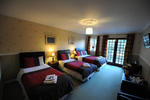 The Thistle House - Image 6