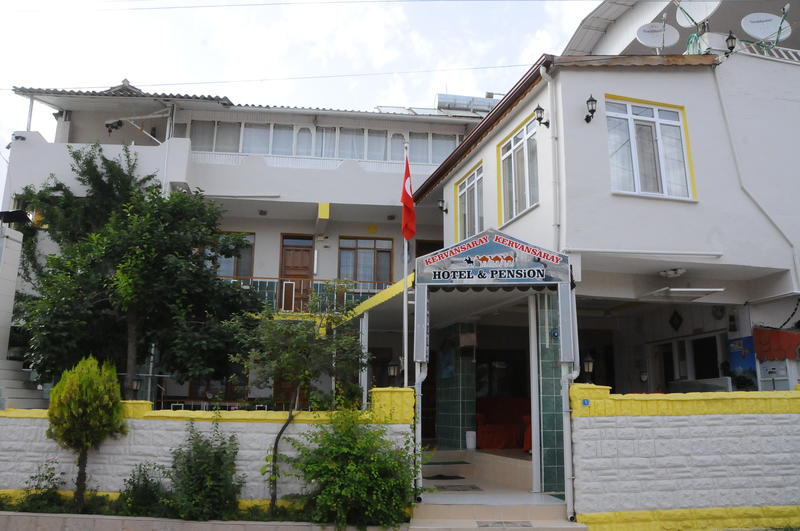 Kervansaray Hotel  0