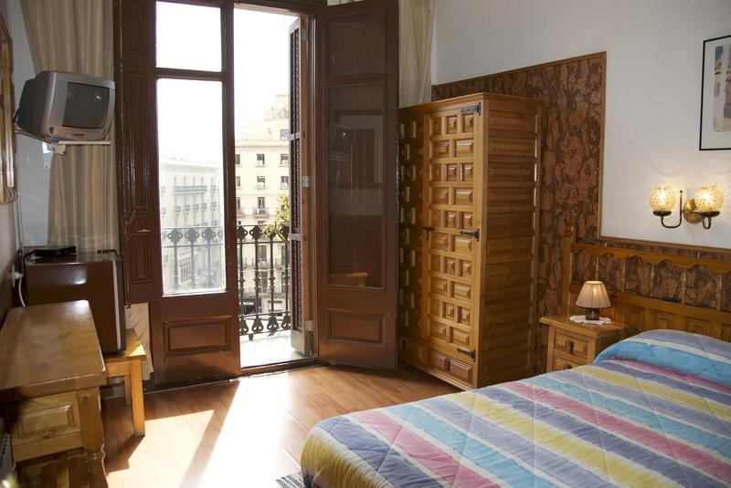 Hostal Residencia Australia