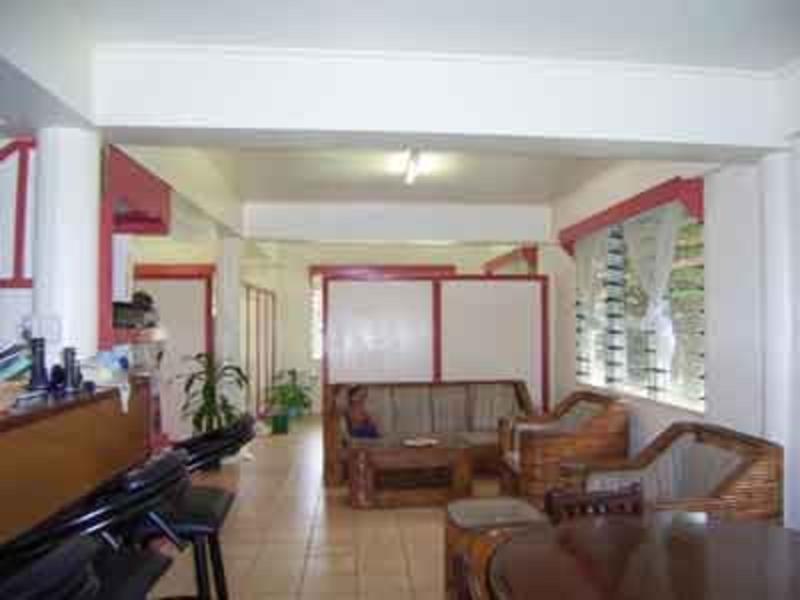 Samoa Village Hostel  3